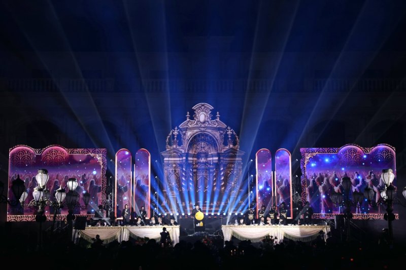 יעקב נחומי ואריאל סר