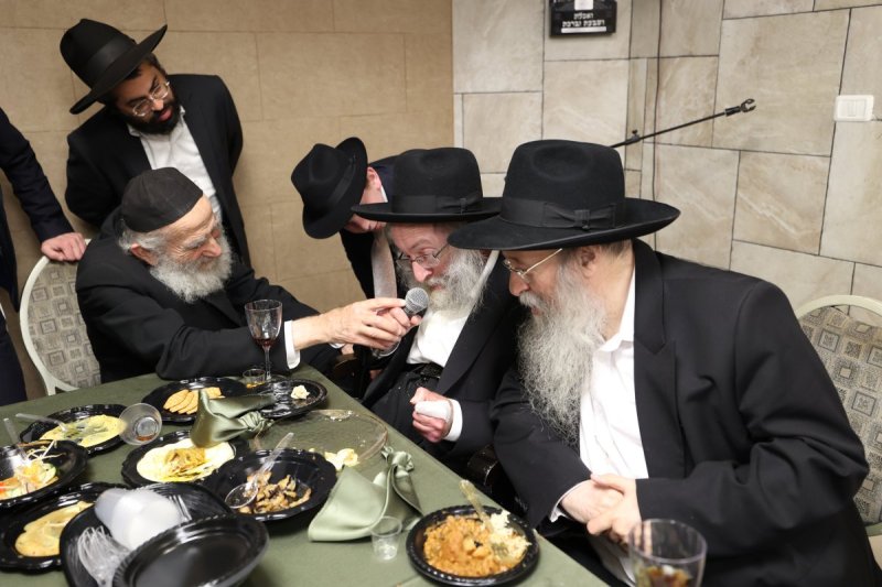 שמוליק קורלנסקי