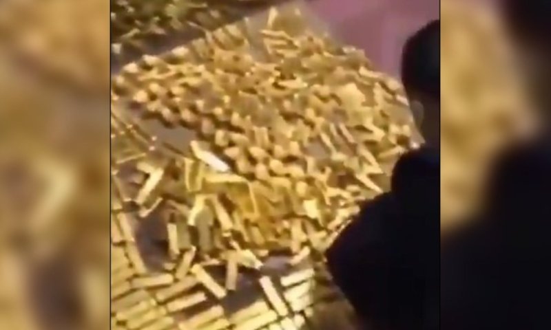 תיעוד בלתי נתפס: אוצר בשווי מיליארדים נחשף בדירת ראש עיר בסין