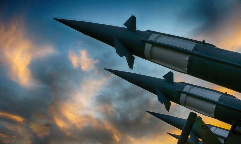 הסכם סודי: איראן תרכוש מרוסיה אלפי טילי כתף | דיווח