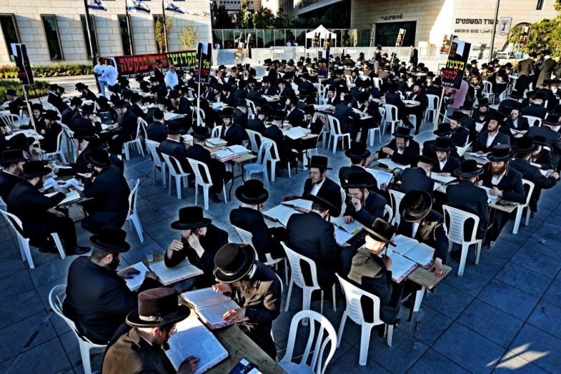 יהושע פרוכטר