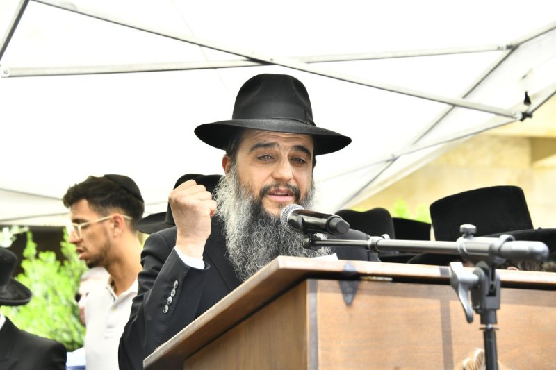 שוקי לרר