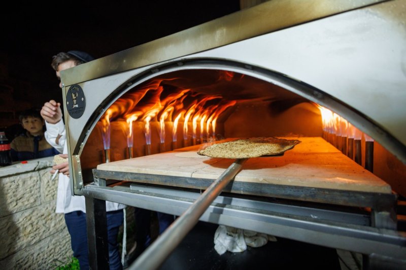 דניאל נפוסי