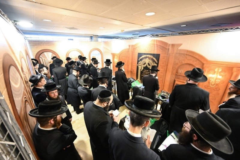 משה גולדשטיין ושמוליק קורלנסקי