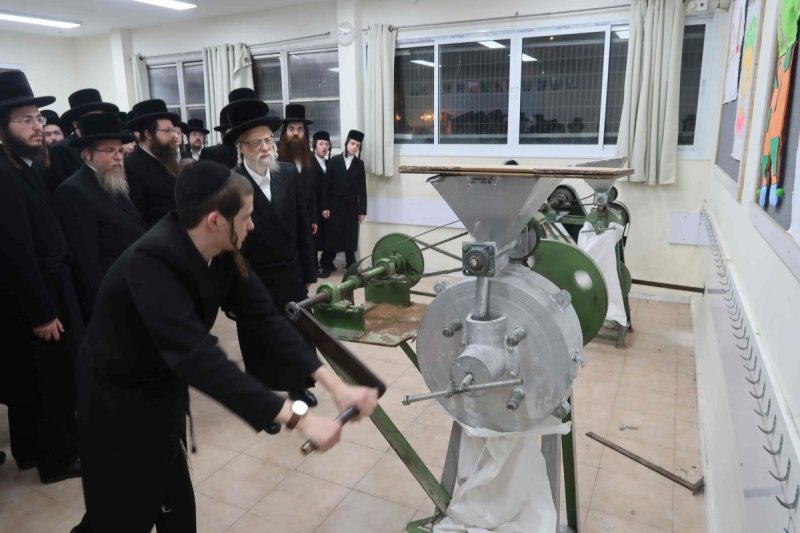 באדיבות המצלם