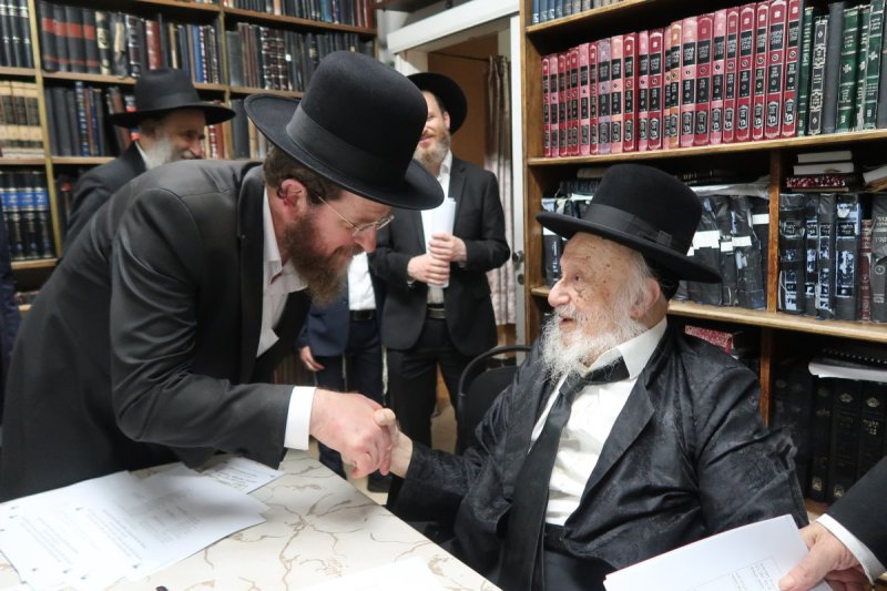 שוקי לרר