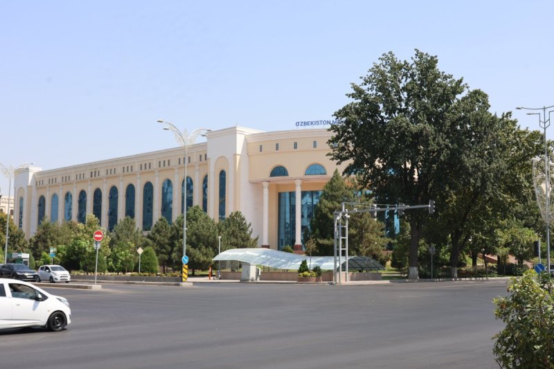 מרדכי לובעצקי