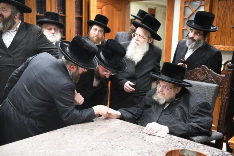 אנשיל בעק