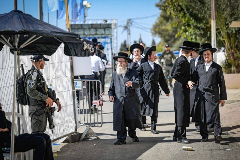 ארי קופרשטוק ומאיר אדרי