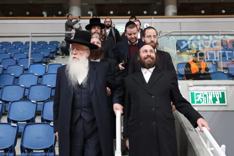 יעקב נחומי, אריאל אוחנה, אברהם כהן