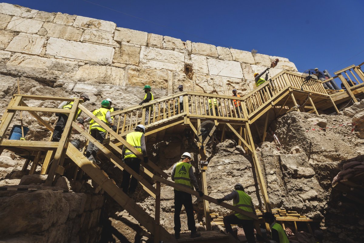 אליהו ינאי, עיר דוד