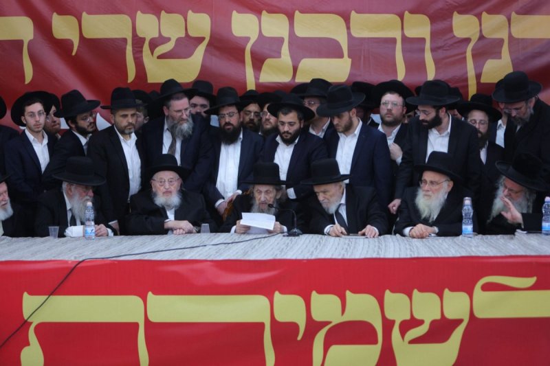שוקי לרר, דניאל נפוסי ודוד מנדלסון