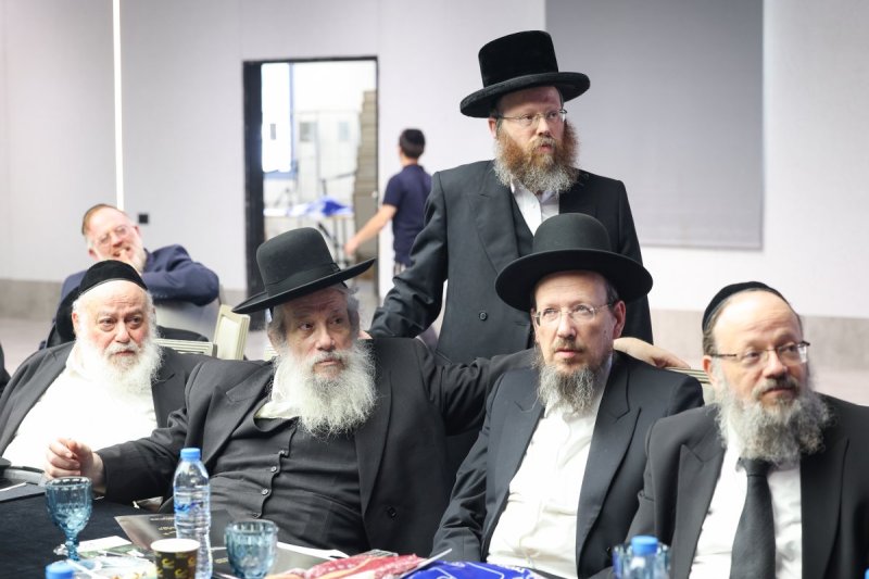 א. אייזנבאך