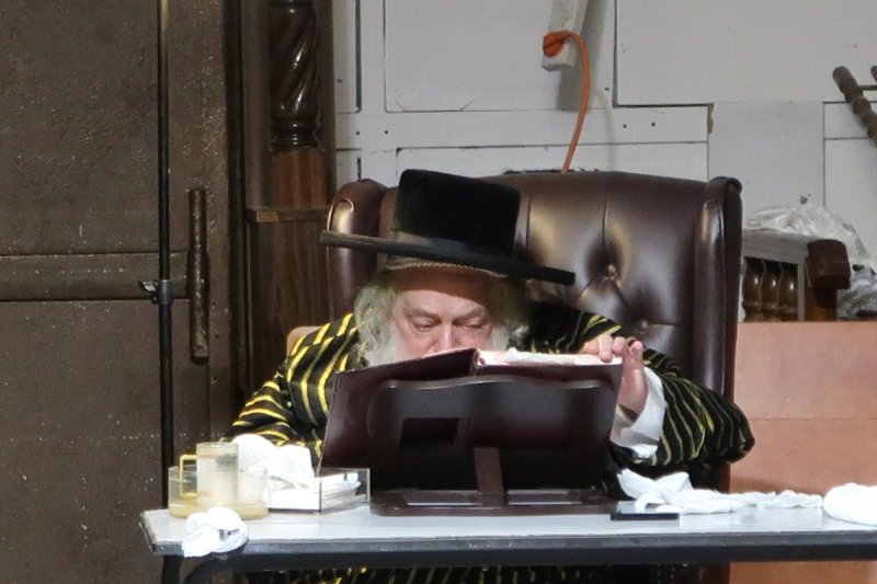 באדיבות המצלם