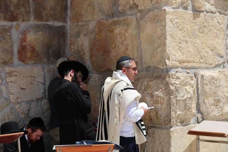 מרדכי לובעצקי