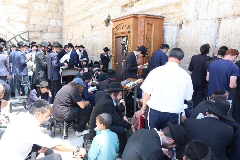 מרדכי לובעצקי