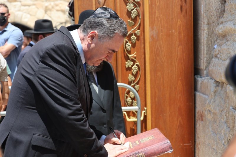 מרדכי לובעצקי