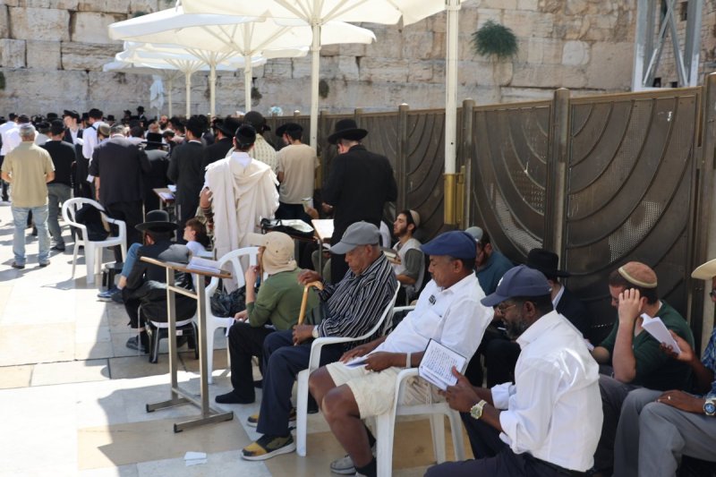 מרדכי לובעצקי