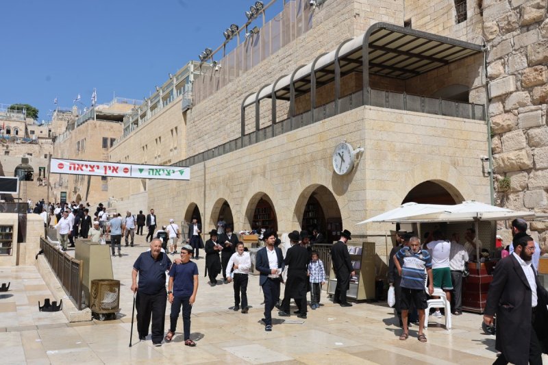 מרדכי לובעצקי