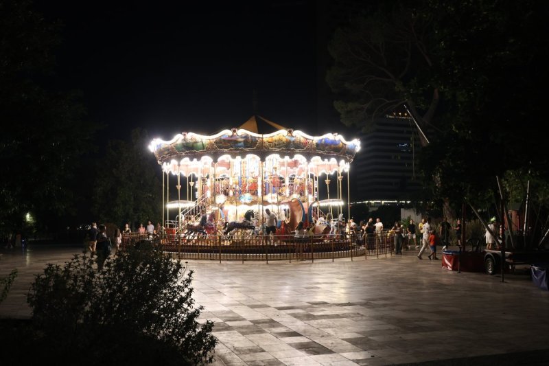 מרדכי לובעצקי