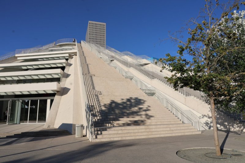 מרדכי לובעצקי