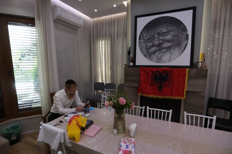 מרדכי לובעצקי