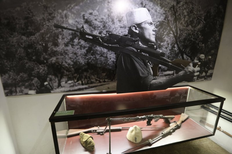 מרדכי לובעצקי