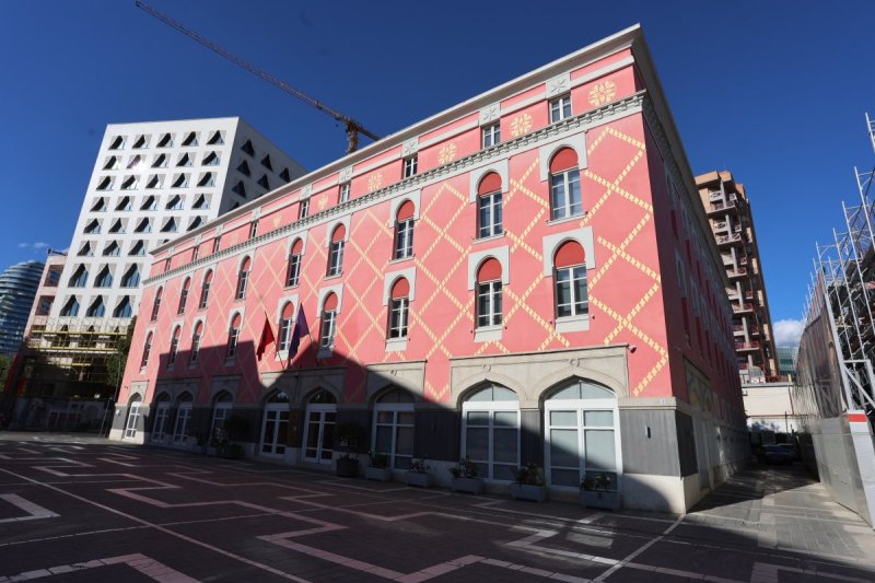 מרדכי לובעצקי