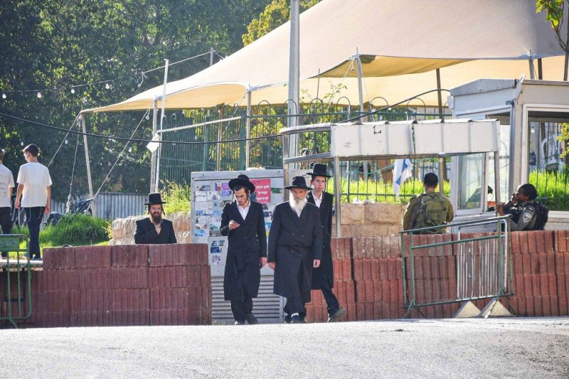 ארי קופרשטוק