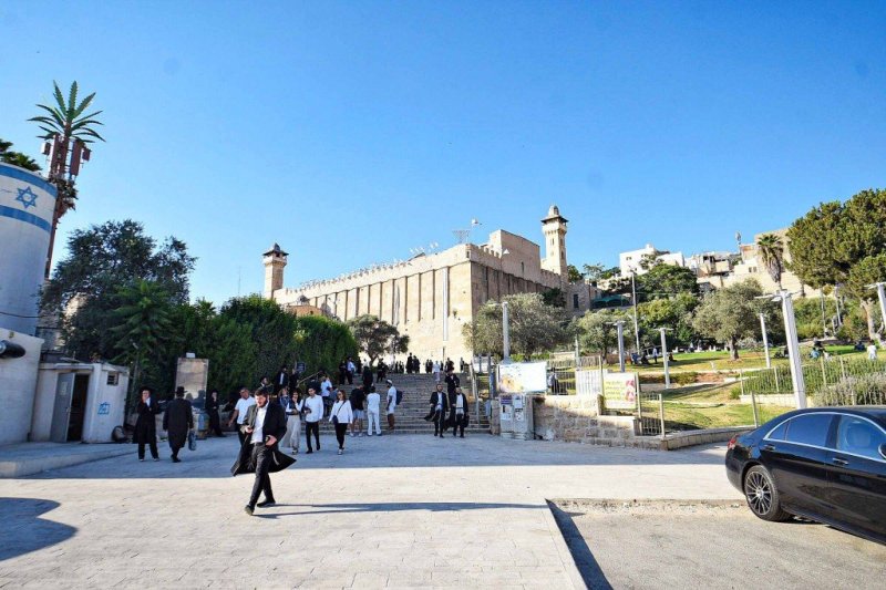 ארי קופרשטוק