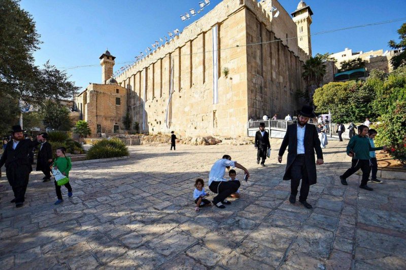 ארי קופרשטוק