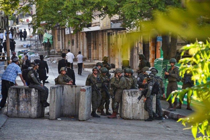 ארי קופרשטוק