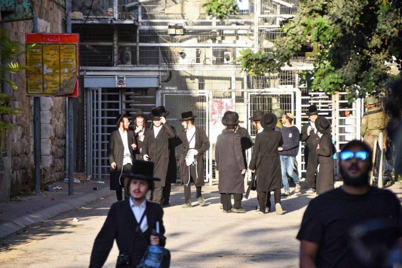 ארי קופרשטוק