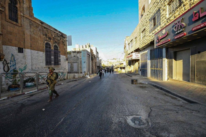 ארי קופרשטוק