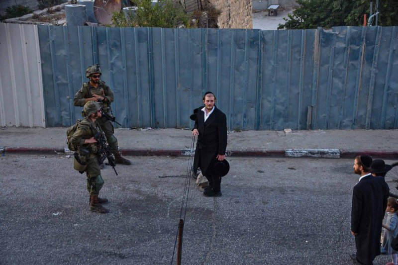 ארי קופרשטוק