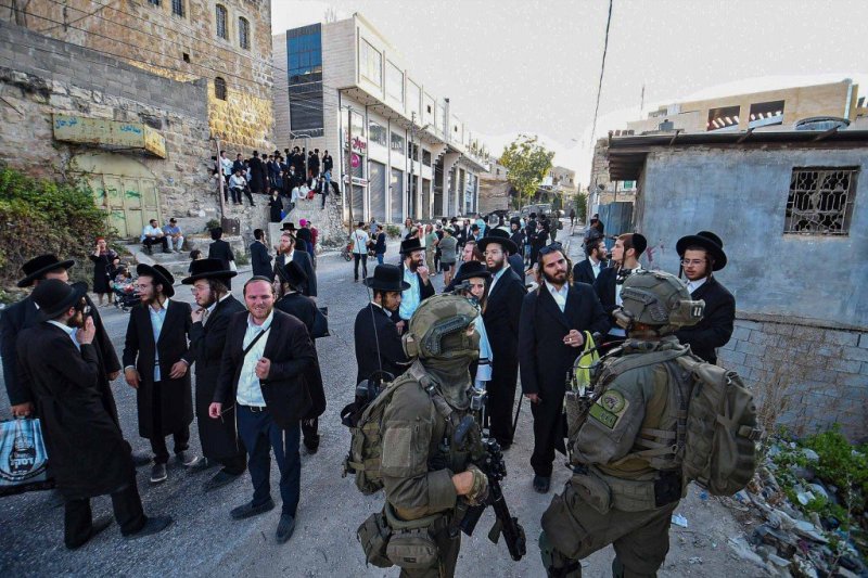 ארי קופרשטוק