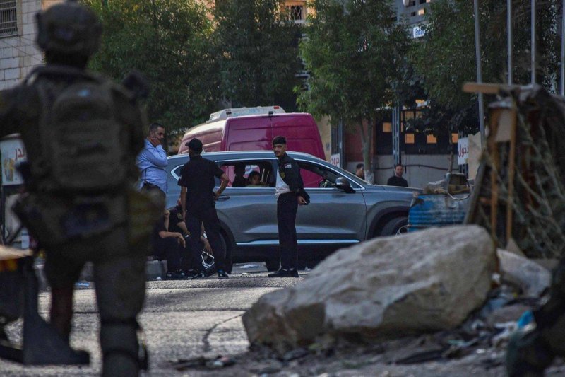 ארי קופרשטוק