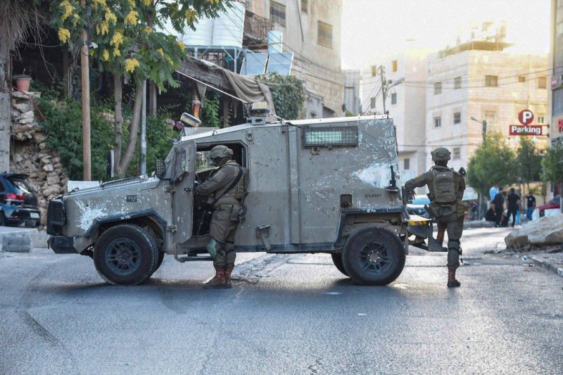 ארי קופרשטוק