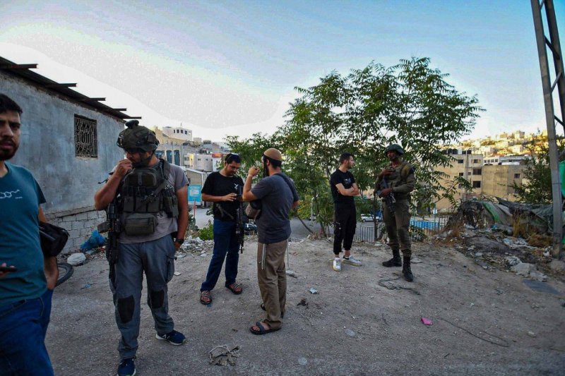 ארי קופרשטוק