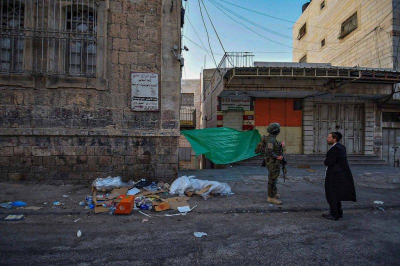 ארי קופרשטוק