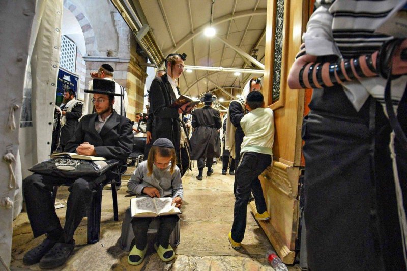 ארי קופרשטוק