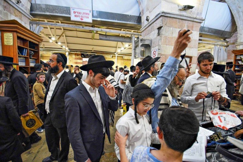 ארי קופרשטוק