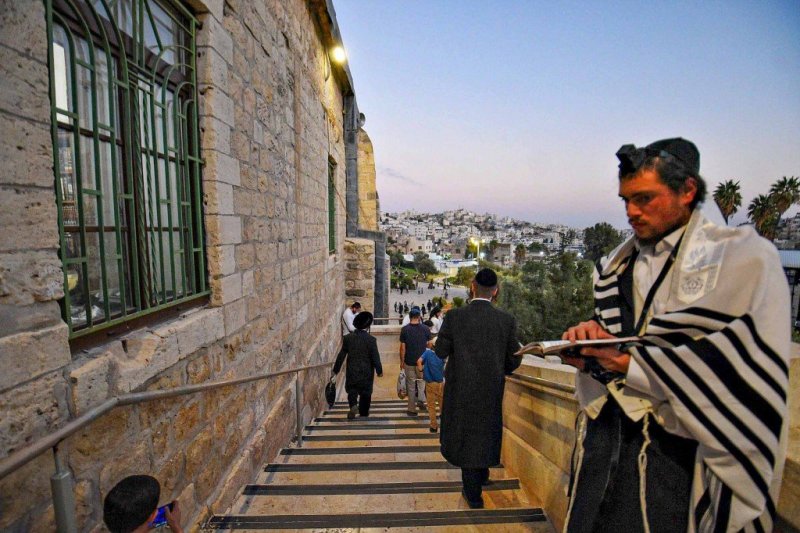 ארי קופרשטוק