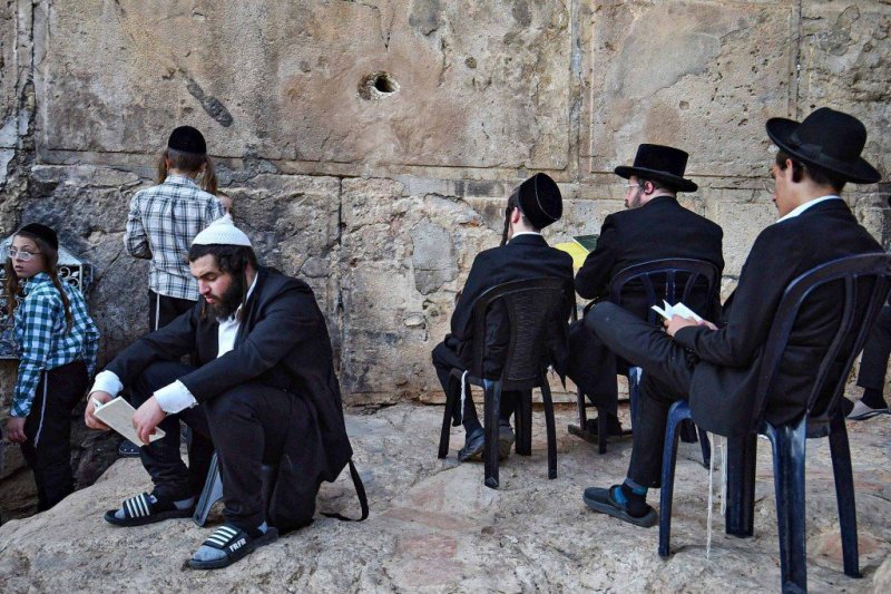 ארי קופרשטוק