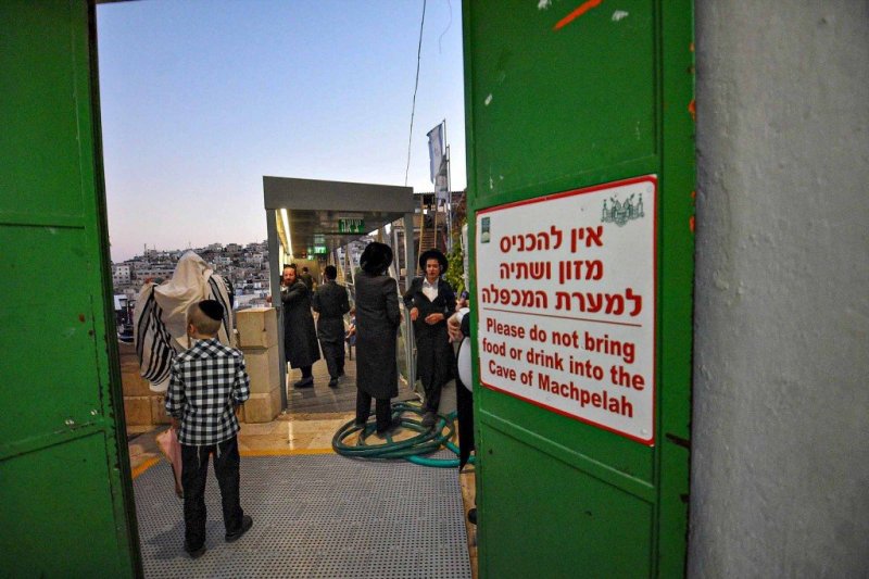 ארי קופרשטוק