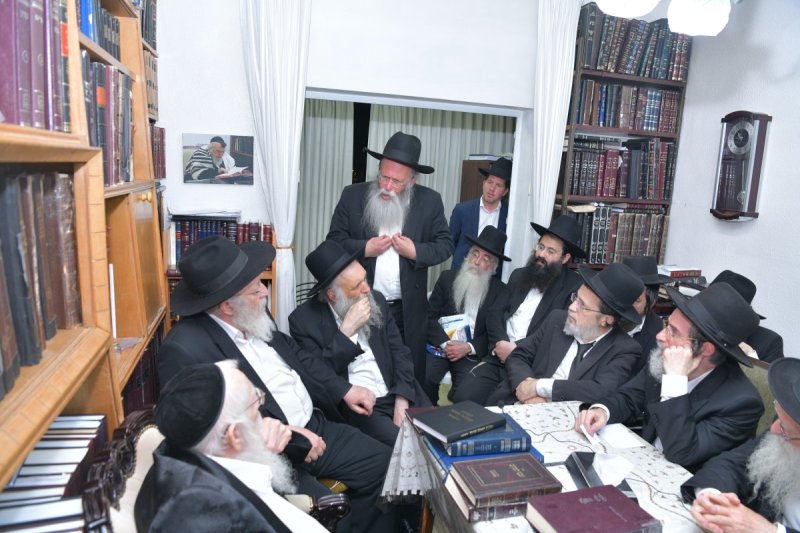 באדיבות המצלם