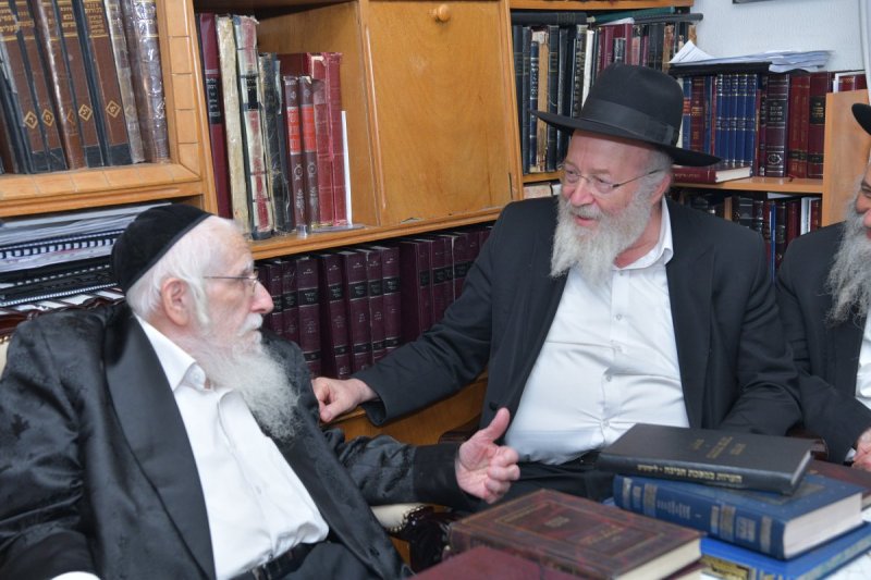 באדיבות המצלם