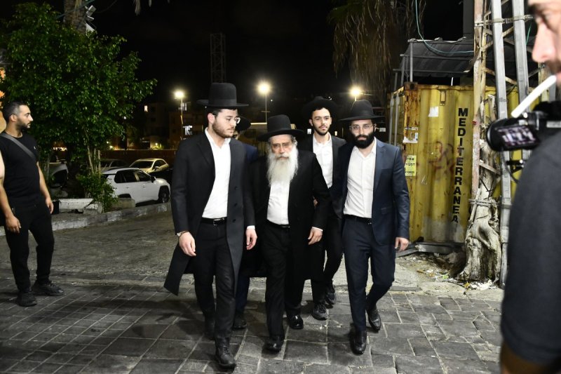 שוקי לרר, דניאל נפוסי, דוד מנדלסון