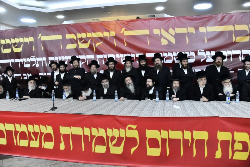 שוקי לרר, דניאל נפוסי, דוד מנדלסון