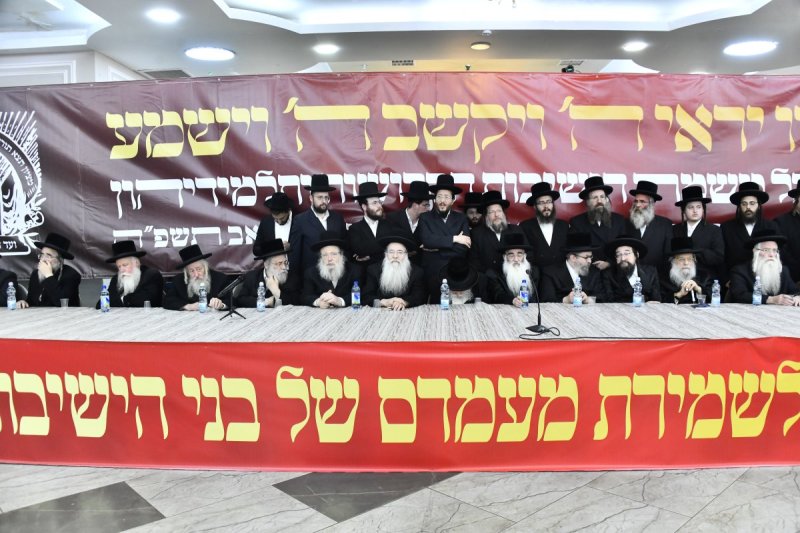 שוקי לרר, דניאל נפוסי, דוד מנדלסון